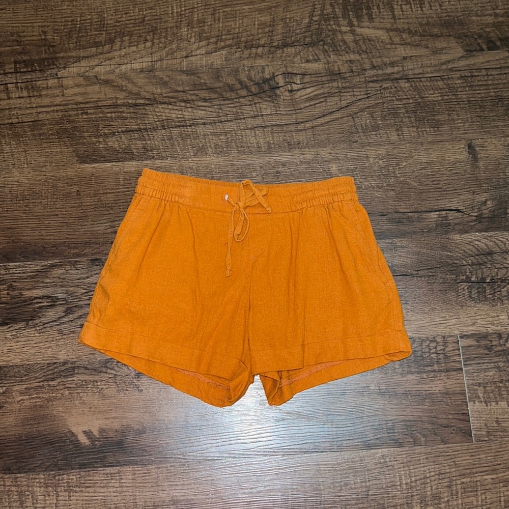 Flowy shorts